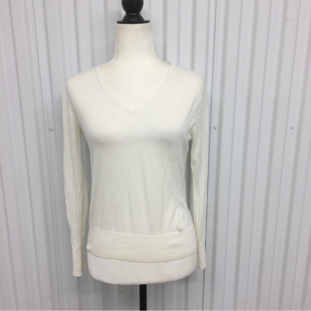 J. Crew White V Neck Long Sleeve Top Size: Small